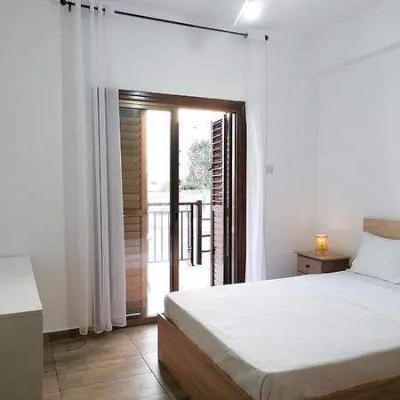 The Host - Women And Couples Only Homestay szállás