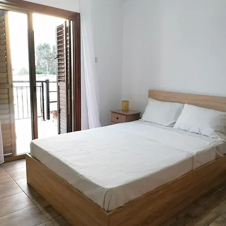 The Host - Women And Couples Only