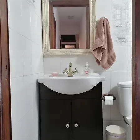 Habitación en casa particular The Host - Women And Couples Only Paphos