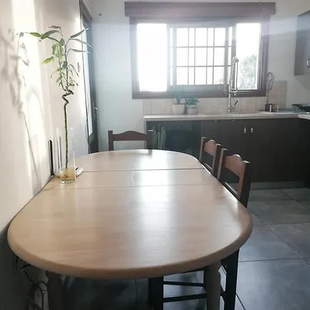 The Host - Women And Couples Only Homestay szállás *
