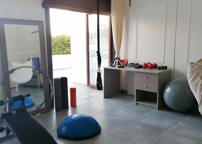 Ubytování v soukromí The Host - Women And Couples Only Paphos