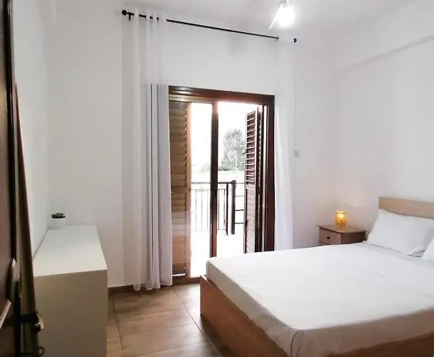 The Host - Women And Couples Only Ubytování v soukromí