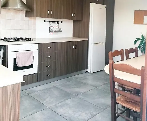 The Host - Women And Couples Only