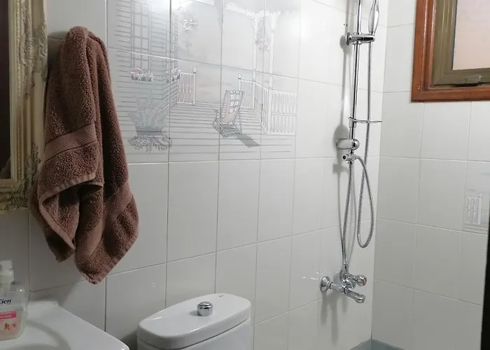 The Host - Women And Couples Only Ubytování v soukromí Paphos