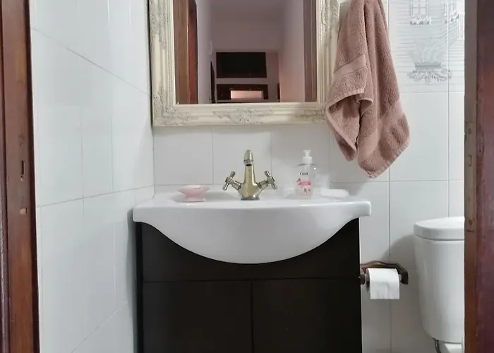 Ubytování v soukromí The Host - Women And Couples Only Paphos