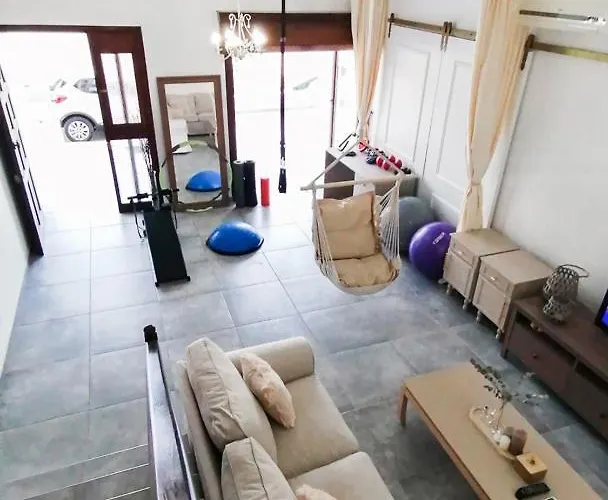 The Host - Women And Couples Only Ubytování v soukromí Paphos