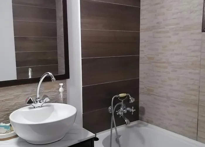 The Host - Women And Couples Only Ubytování v soukromí